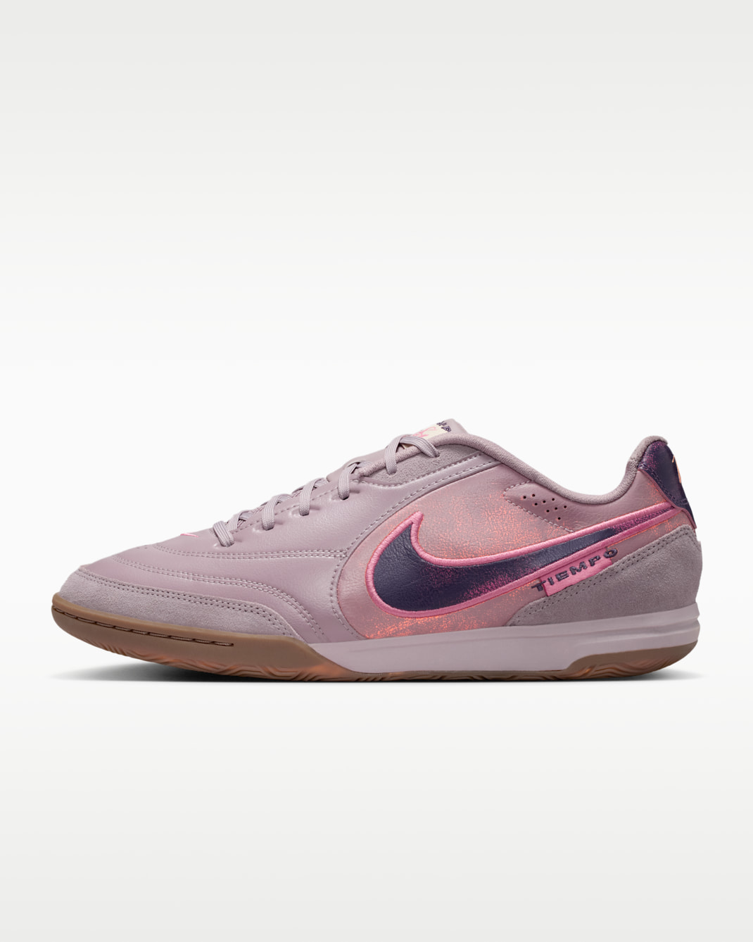 รองเท้าฟุตบอลไม่หุ้มข้อสำหรับสนามในร่ม/คอร์ท Nike Tiempo Streetgato PRM - Light Violet Ore/Gum Dark Brown/Peony