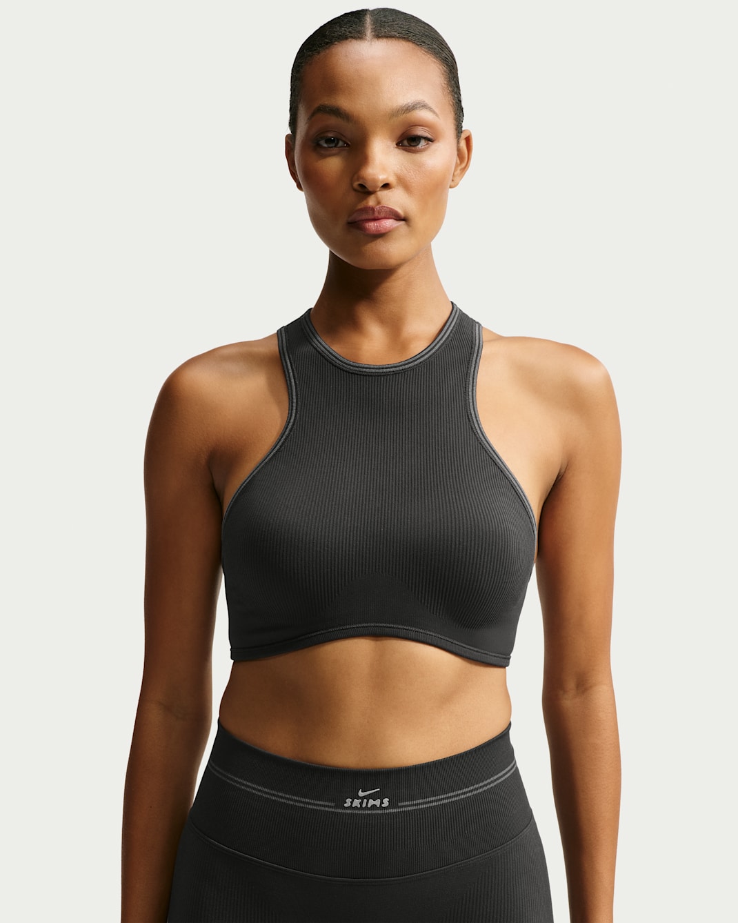 Brassière à dos nageur NikeSKIMS Ribbed Seamless pour femme - NSKM Obsidian/NSKM Armor