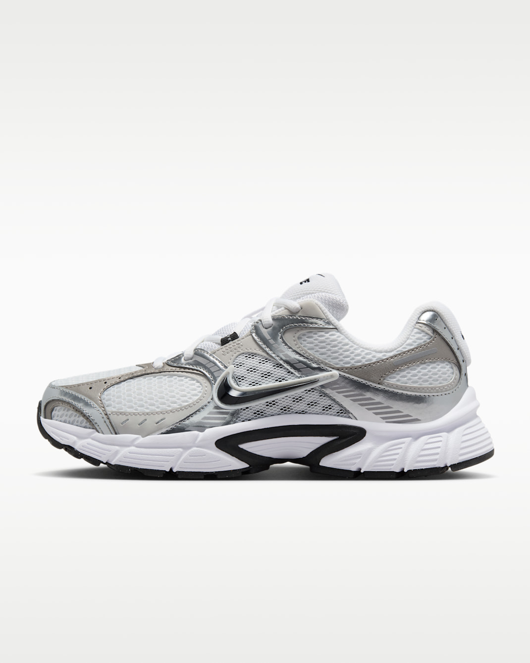 Nike V5 RNR Women's Shoes with Reflective Accents - White/Vast Grey/Metallic Silver/Black