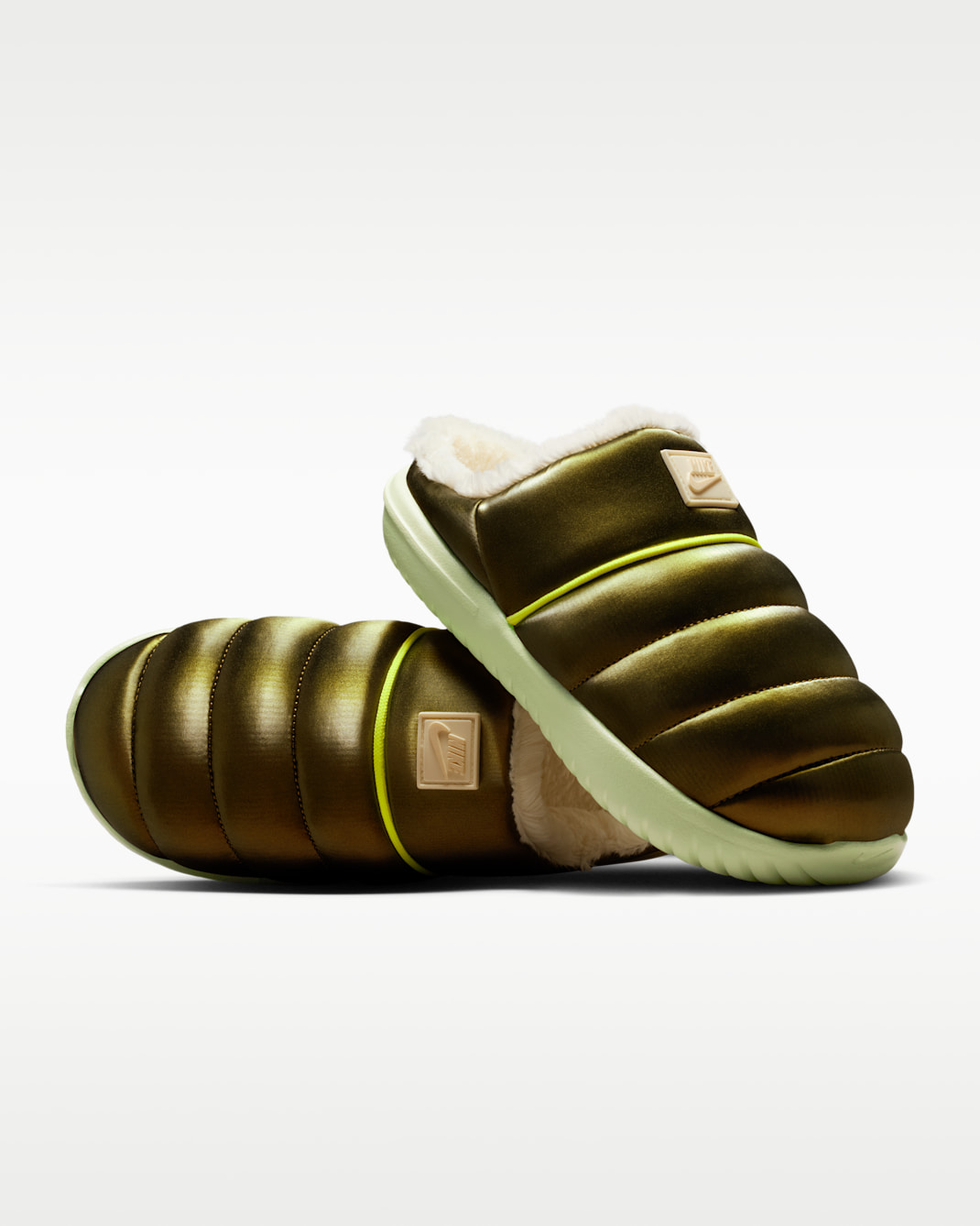 ナイキ バロウ SE ウィメンズスリッパ - オリーブオーラ/ソフトパール/ボルト/ソフトパール