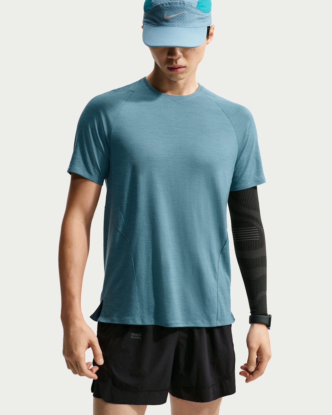 NikeLab | Running Men's Wool-Blend Short-Sleeve Top - Smoky Blue/New Slate/Smoky Blue