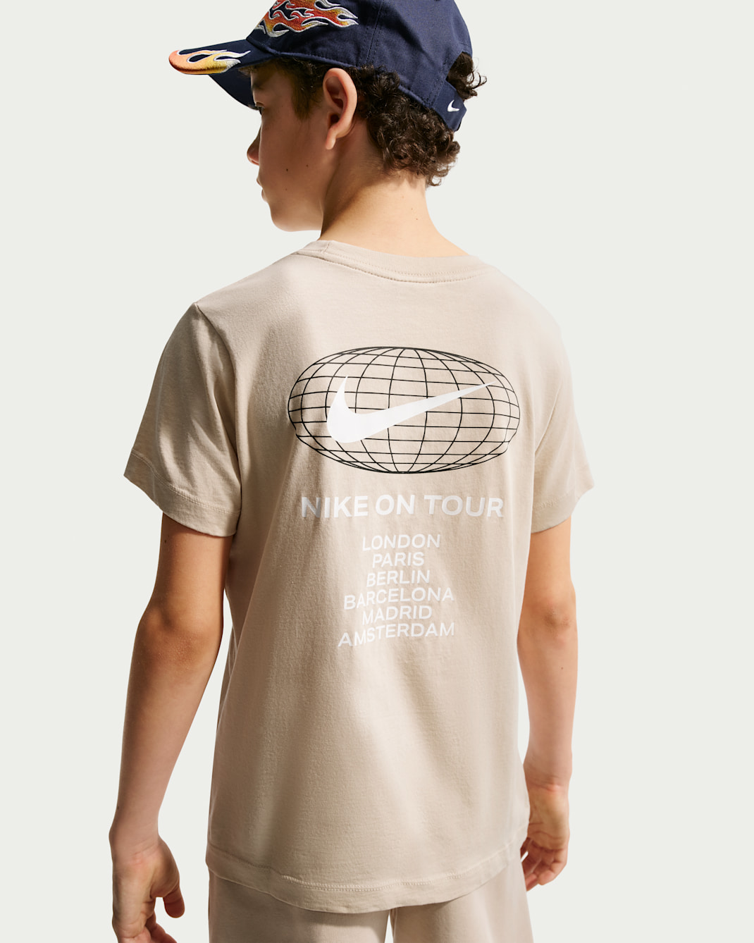 Nike Sportswear Older Kids' Athletic T-Shirt - Sand Drift