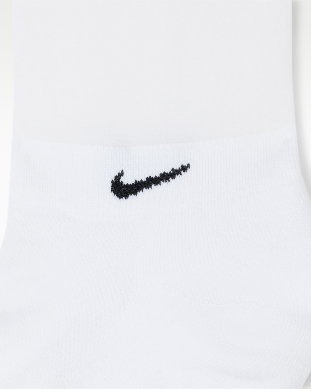 Nike Everyday Elevated Over-The-Calf Socks (1 Pair)