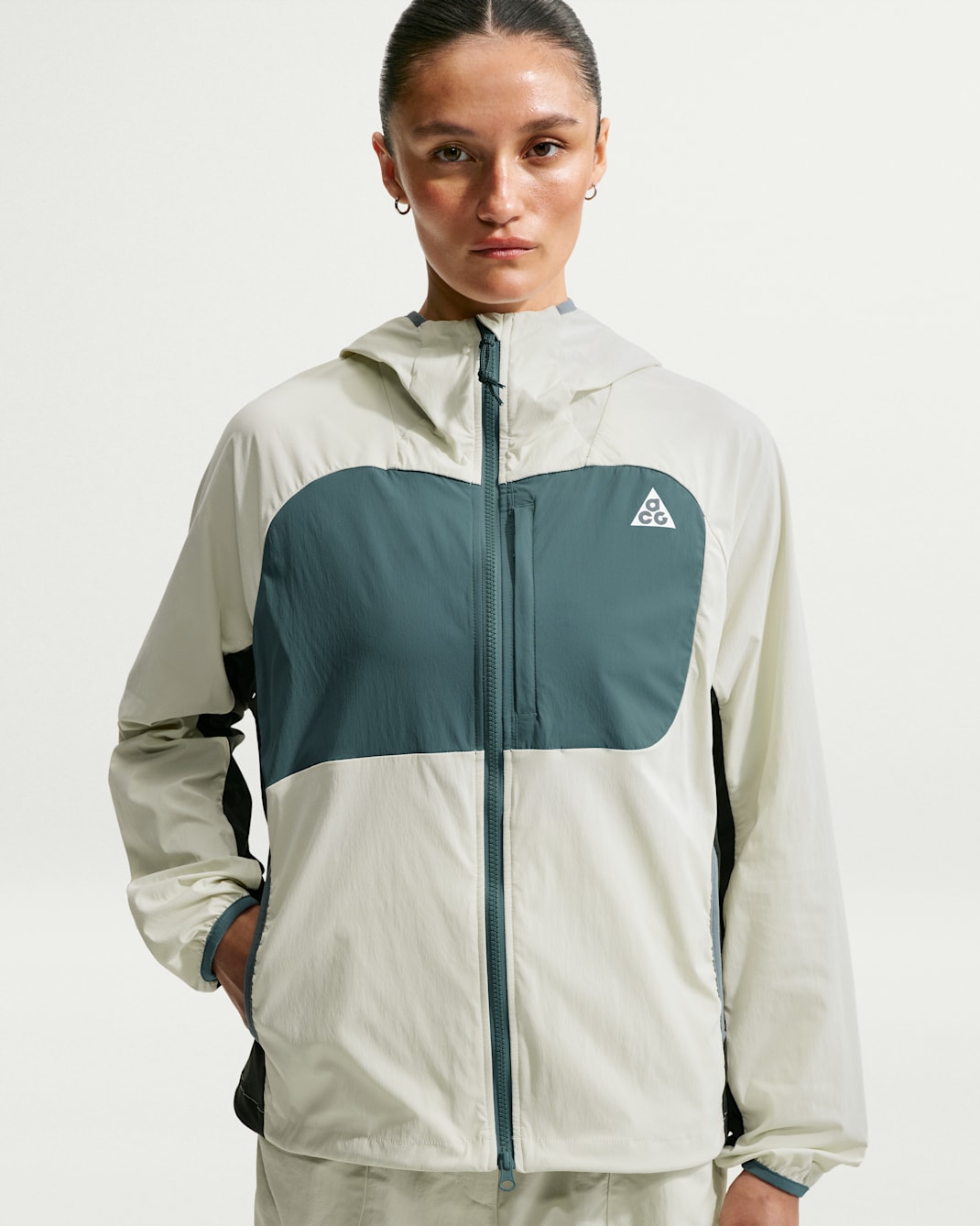 Nike ACG "Five Towers" Women's UV Protection Jacket - Sea Glass/Black Spruce/Mineral Slate/Summit White