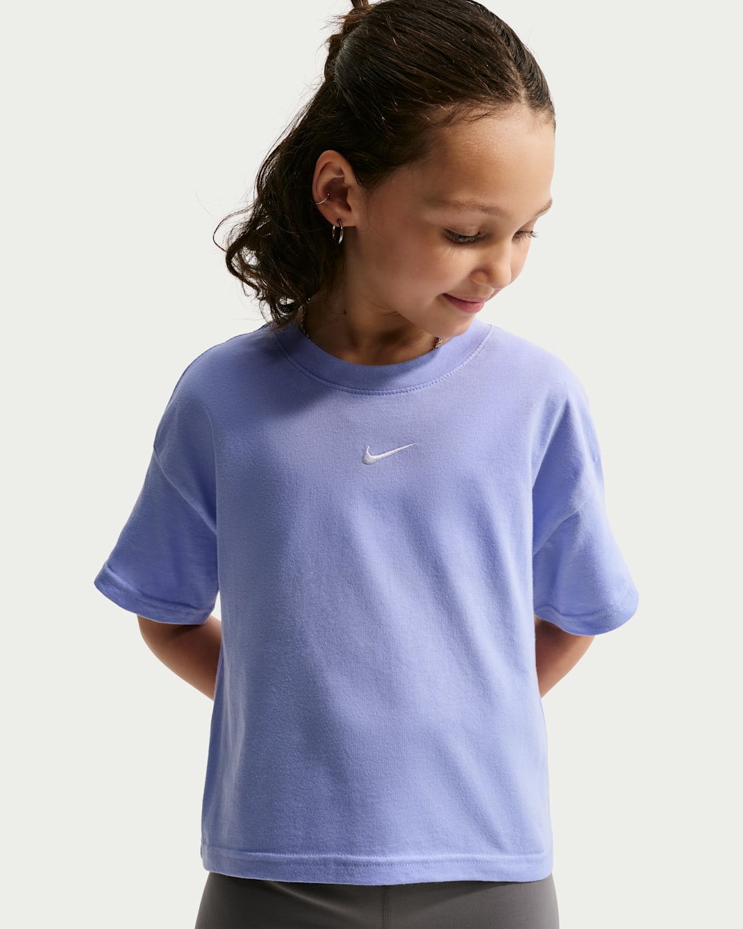 Nike Sportswear Essential Older Kids' (Girls') T-Shirt - Light Thistle