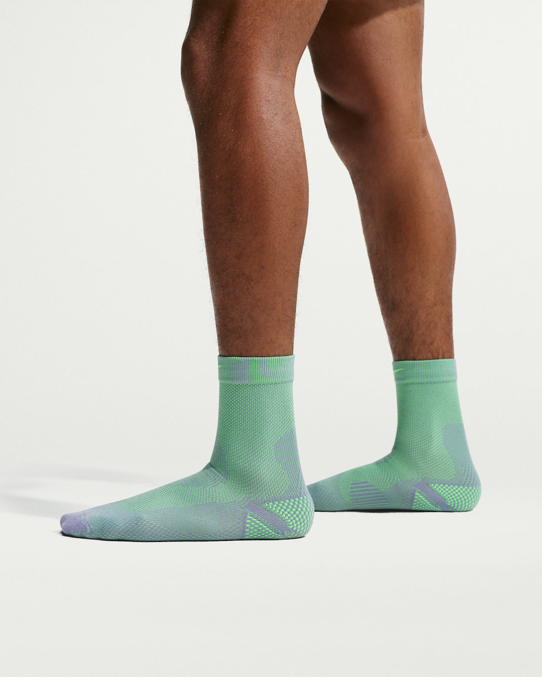 Nike Run Lightweight Running Micro-Crew Socks (1 Pair) - Iron Purple/Voltage Green/Pure Platinum/Voltage Green