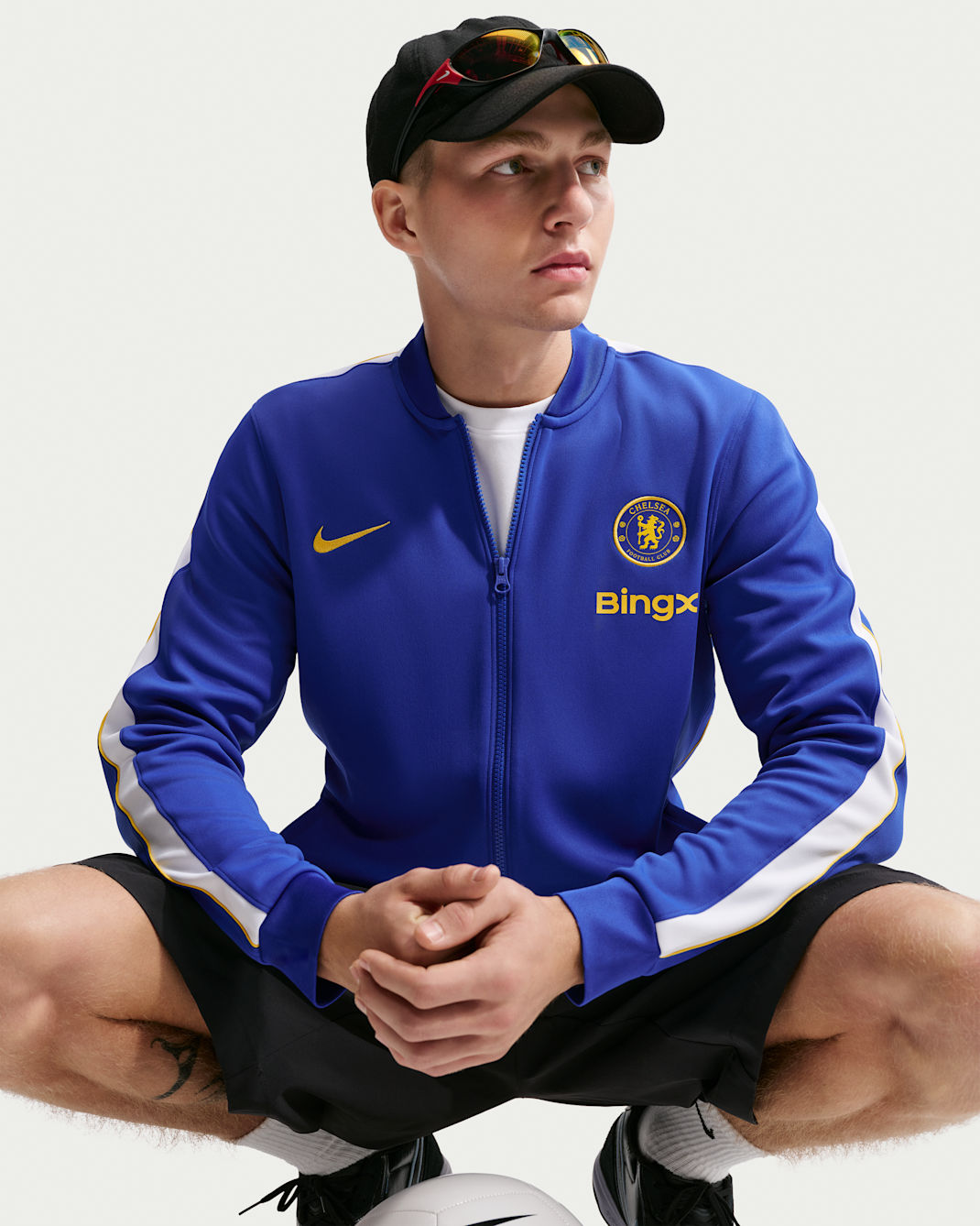 Chelsea FC Strike Men's Nike Dri-FIT Soccer Knit Track Jacket