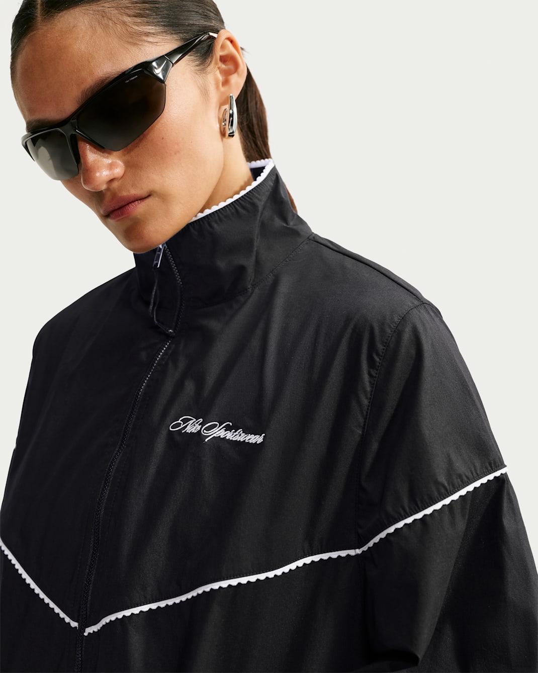 Nike Sportswear Women's Oversized Scalloped-Trim Poplin Track Jacket