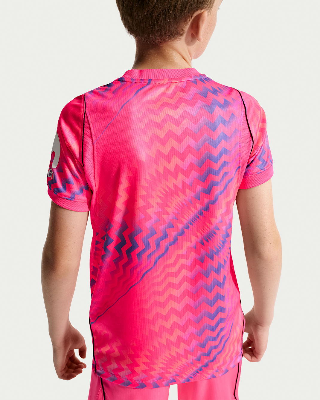 Tottenham Hotspur 2026/27 Stadium Goalkeeper Big Kids' Nike Dri-FIT Soccer Short-Sleeve Replica Jersey