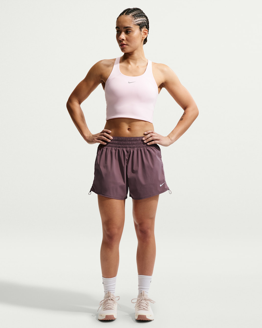 Shorts Dri-FIT de tiro alto de 13 cm con forro de ropa interior para mujer Nike One - Tatuaje/Blanco