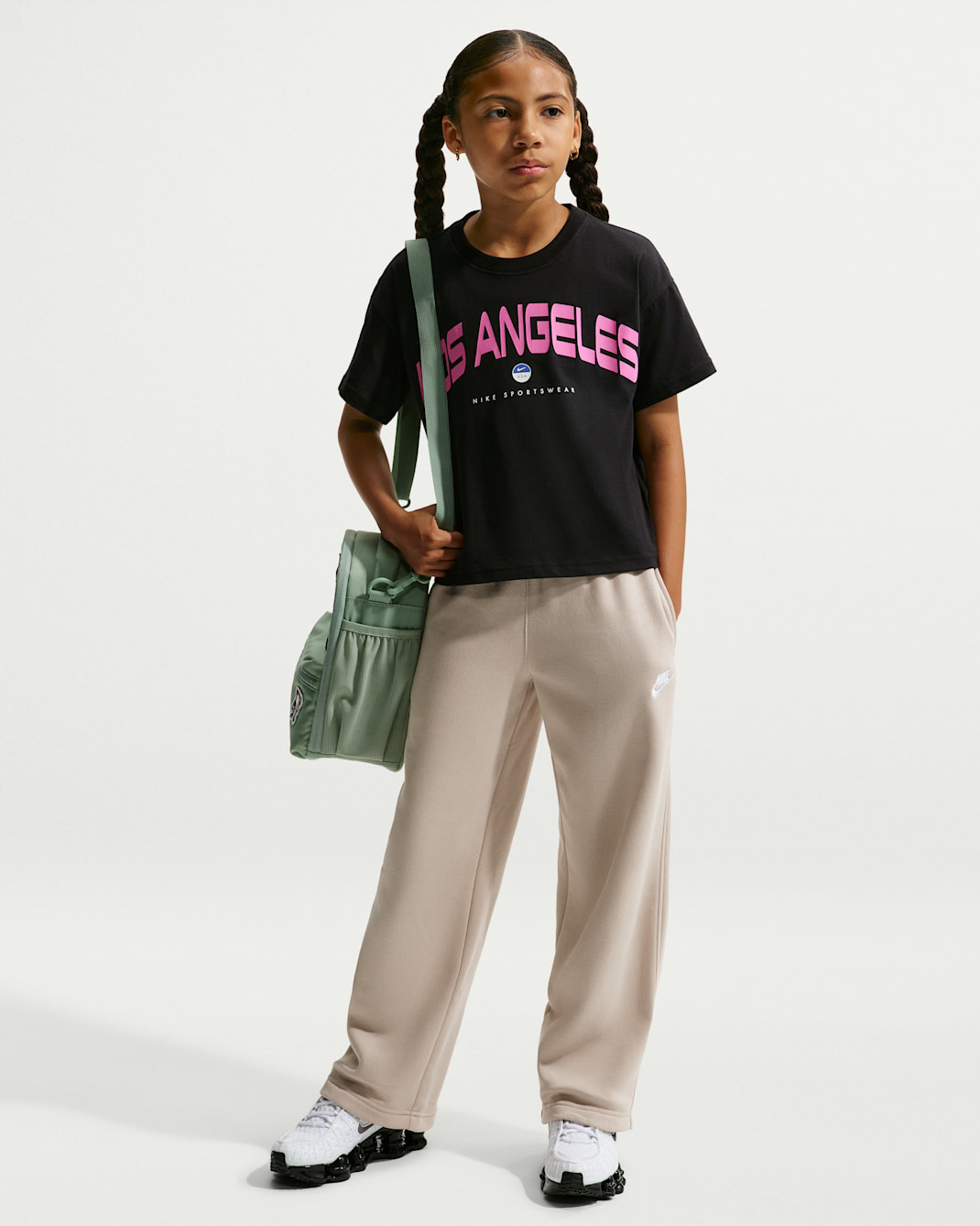 Nike Sportswear Big Kids' (Girls') T-Shirt