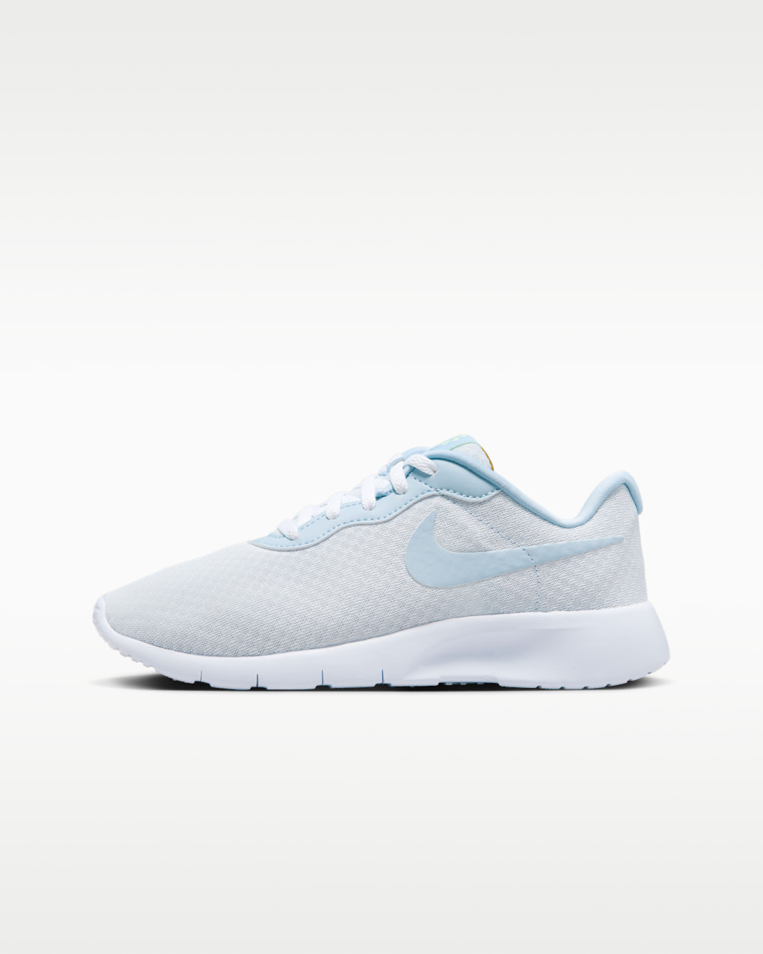 Nike Tanjun EasyOn Older Kids' Shoes - Football Grey/Barely Volt/Bronzine/Light Armoury Blue