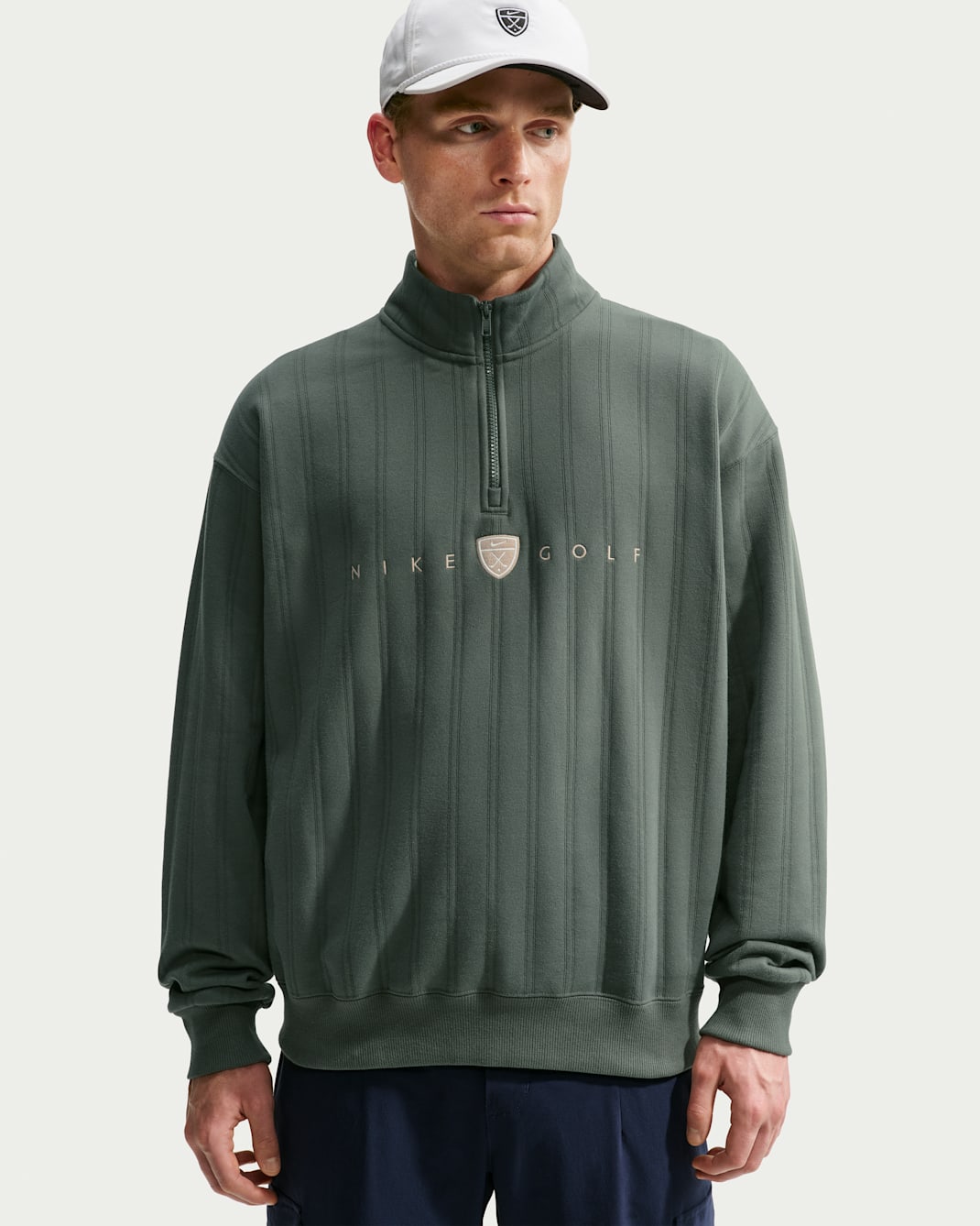 Nike Fairway Fresh Therma-FIT Oversize-Golfoberteil mit Halbreißverschluss für Herren - Camo Green/Limestone
