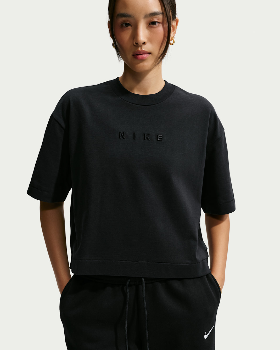 Nike Sportswear Women's Mod-Cropped Oversized T-Shirt - Black