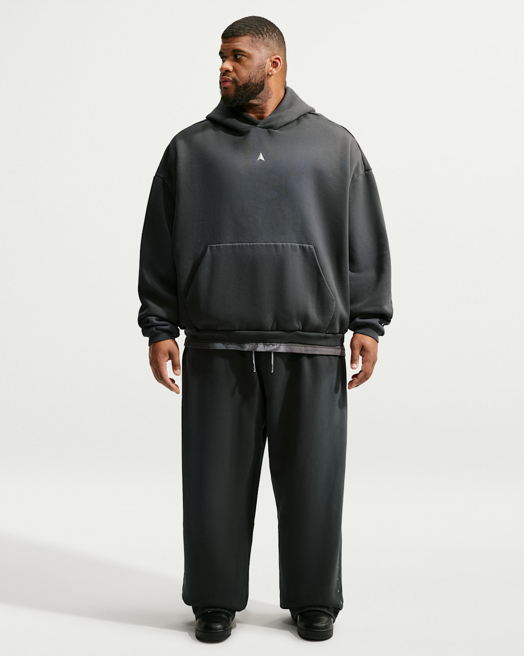 Ja Standard Issue Men's Therma-FIT Fleece Basketball Pullover Hoodie