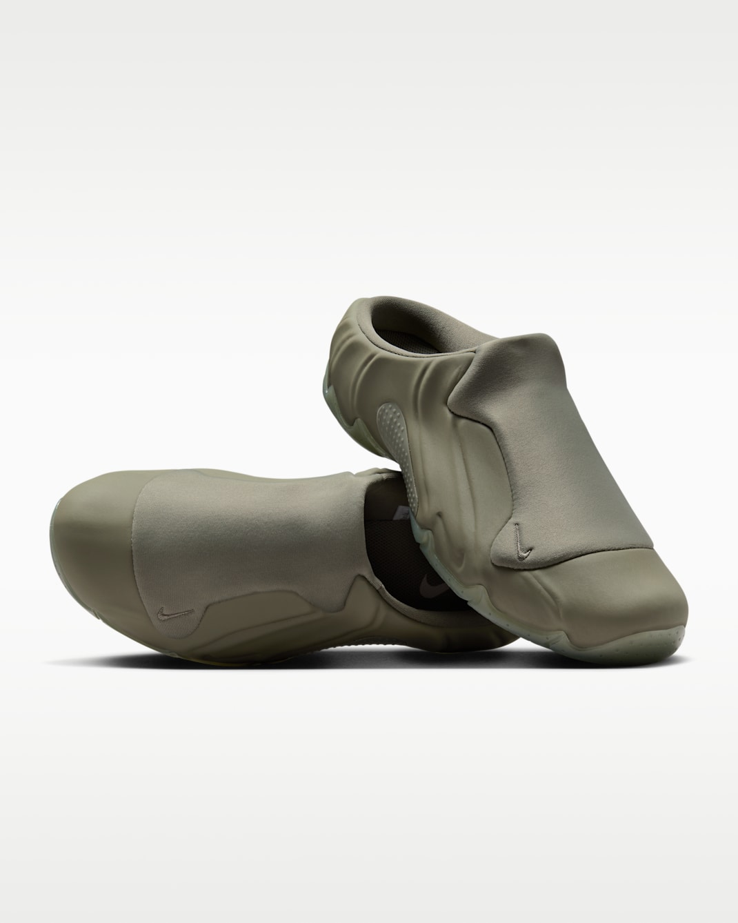 Tenis para hombre Nike Clogposite - Militar claro/Violeta platino