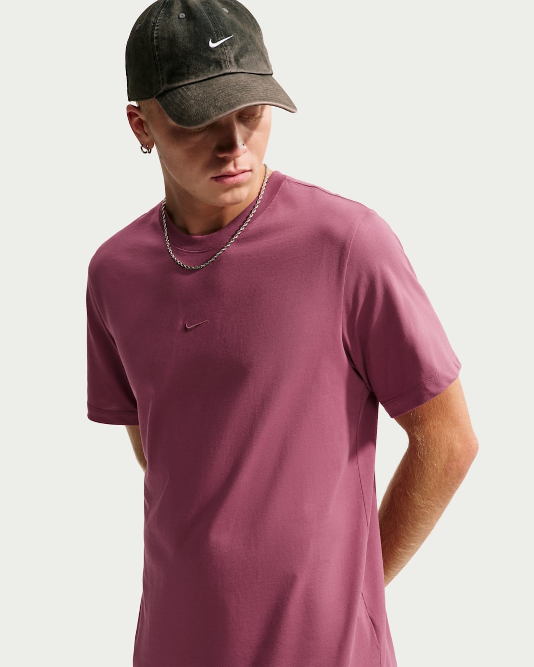 Nike Sportswear Men's Standard T-Shirt - Pink Smoke/Pink Smoke