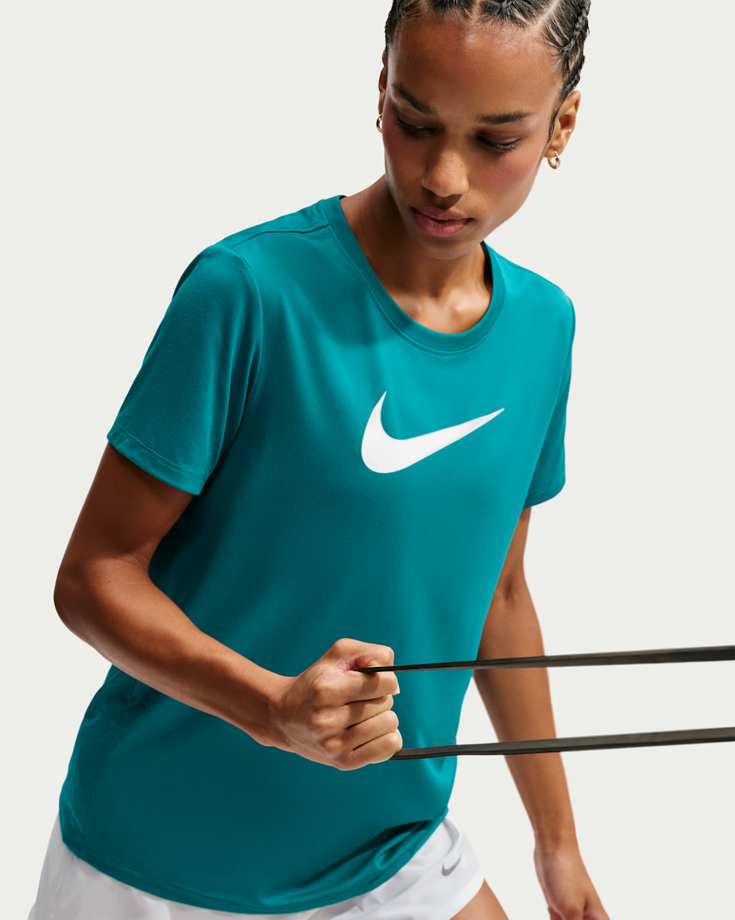 Playera con gráfico Dri-FIT para mujer Nike - Abeto brillante