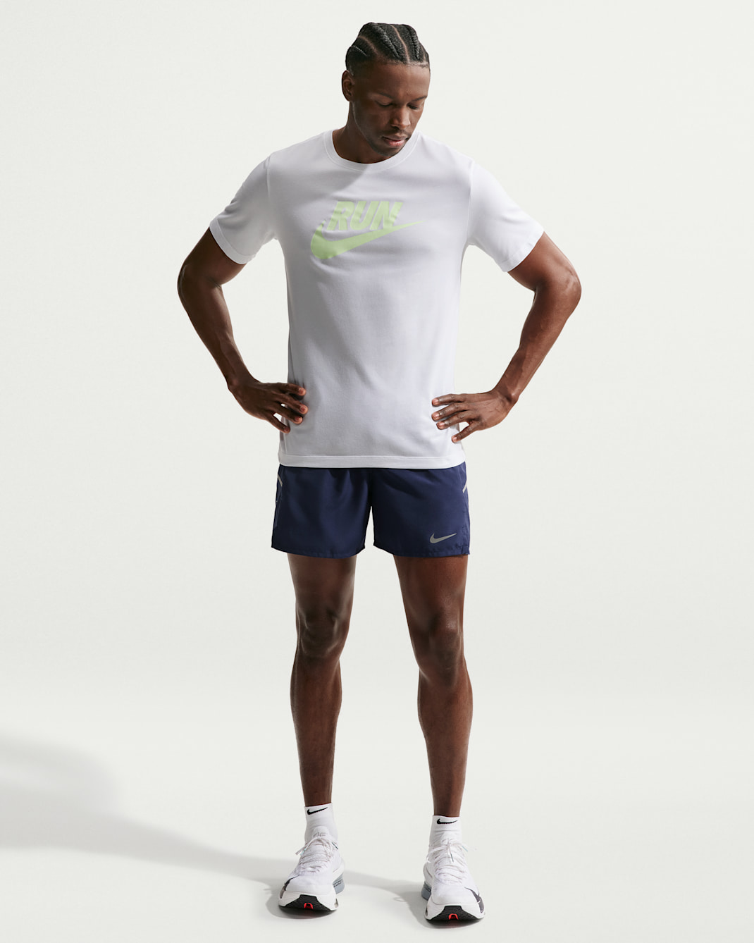 Shorts de correr Dri-FIT con forro de ropa interior de 13 cm para hombre Nike Miler - Azul marino medianoche/Azul marino medianoche