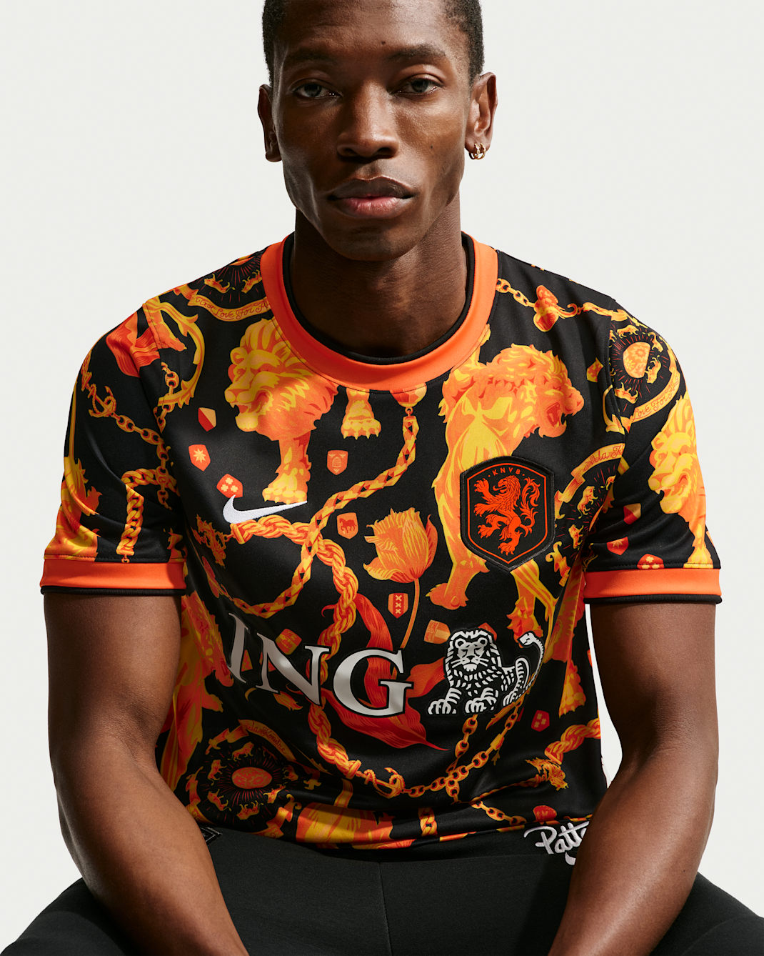 Netherlands x Patta Men's Academy Pro Short-Sleeve Soccer Top