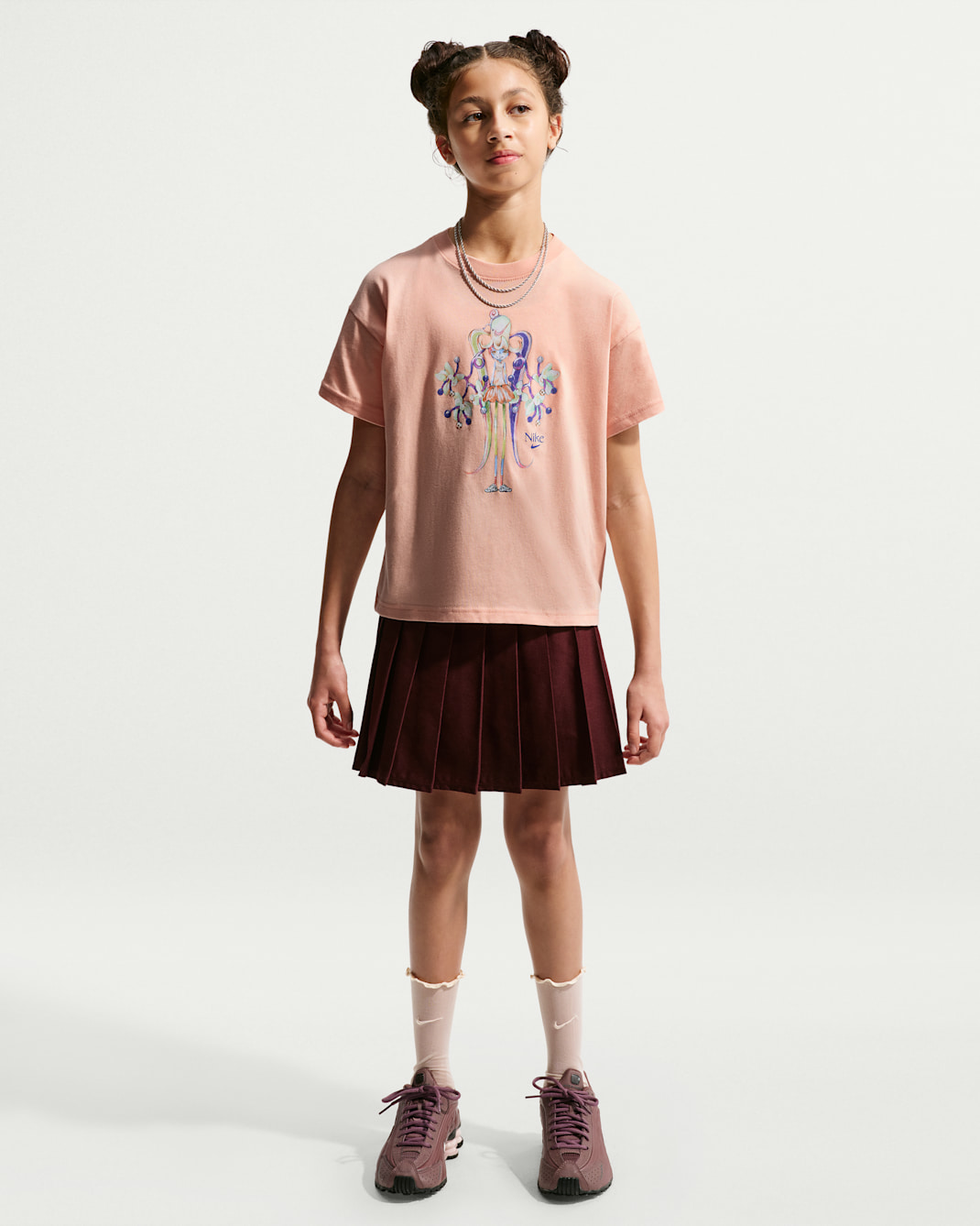 Nike Sportswear Big Kids' (Girls') T-Shirt