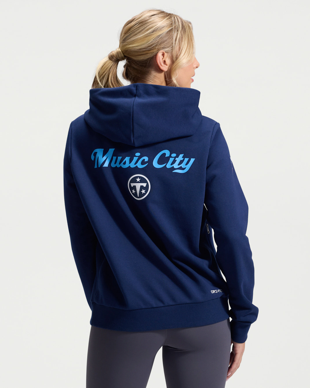 Tennessee Titans Rivalries Collection Sideline Women's Nike Dri-FIT NFL Pullover Hoodie