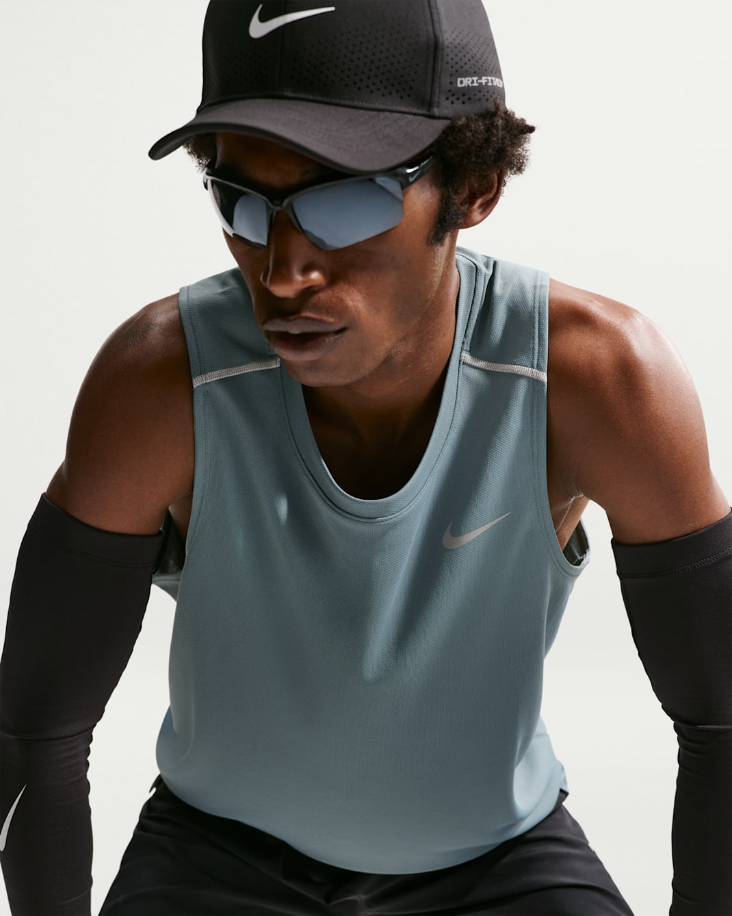 Nike Miler Men's Dri-FIT Running Tank Top - Mineral Slate