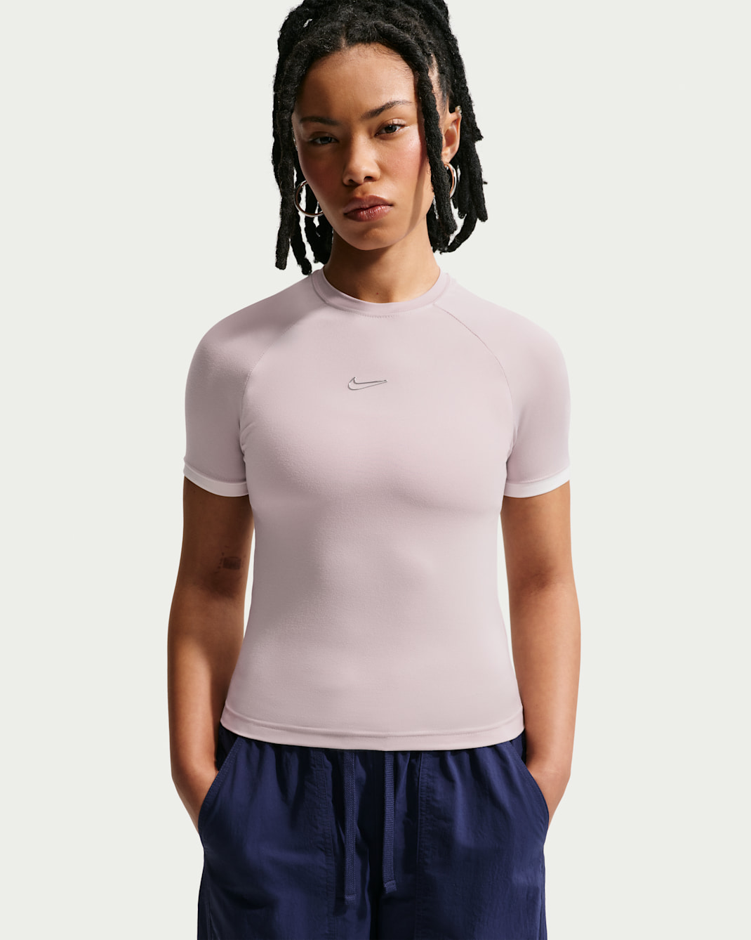 Haut slim à manches courtes Nike Sportswear pour femme - Platinum Violet/Sail