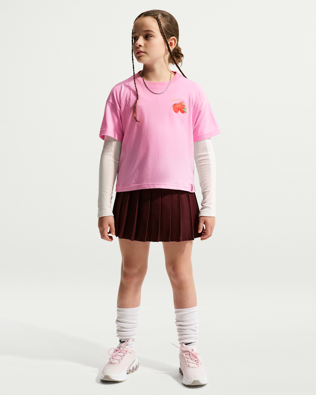 Nike Sportswear Big Kids' (Girls') T-Shirt