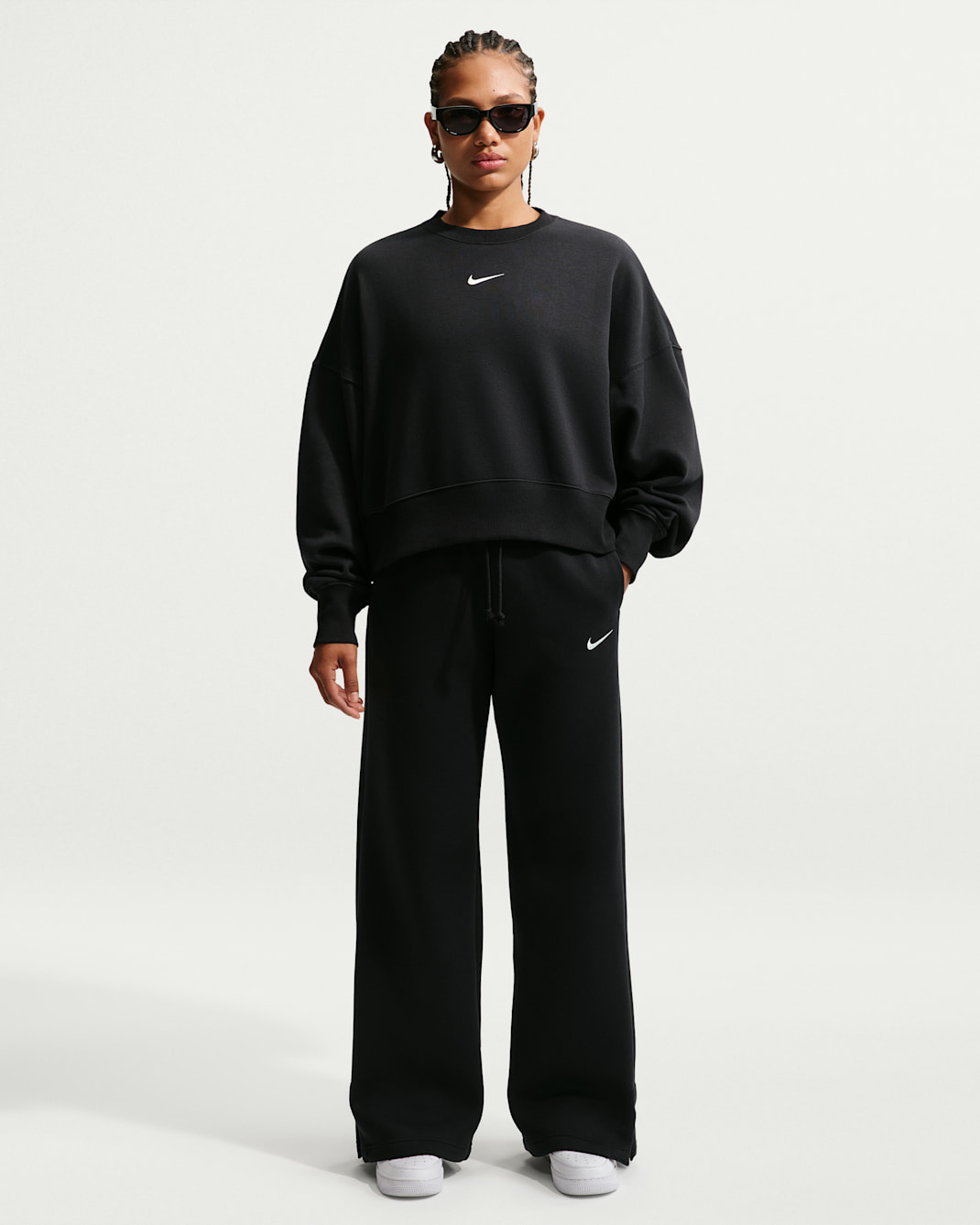 Nike Sportswear Phoenix Fleece damesbroek met hoge taille en wijde pijpen - Zwart/Sail