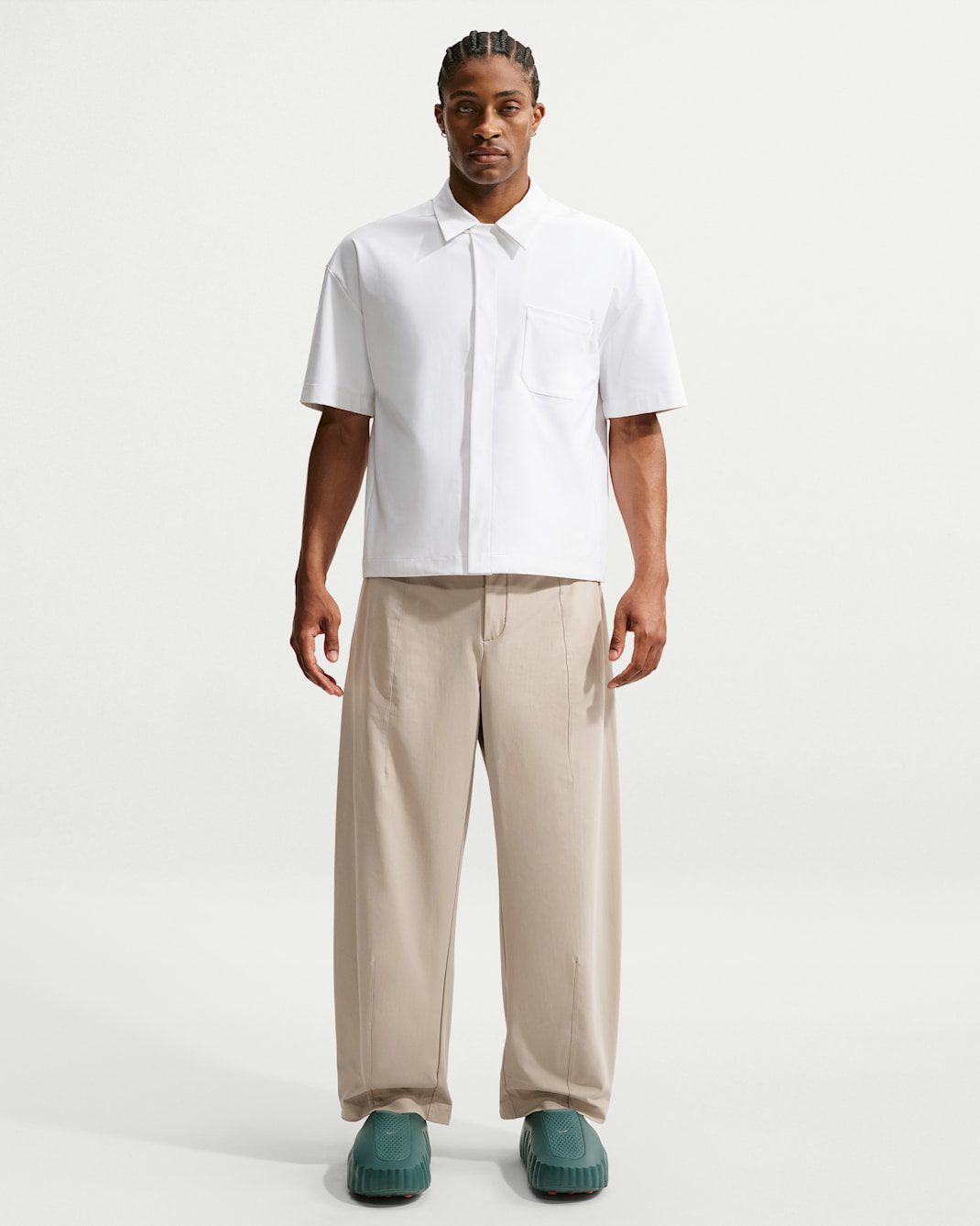 Nike 24.7 PerfectStretch Men's Dri-FIT UV Protection Barrel-Leg Pants - Desert Khaki/Sail/Khaki