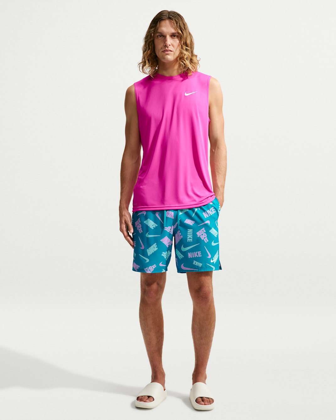 Short Volley de 18 cm con forro de ropa interior para hombre Nike Swim Breaker - Magenta claro