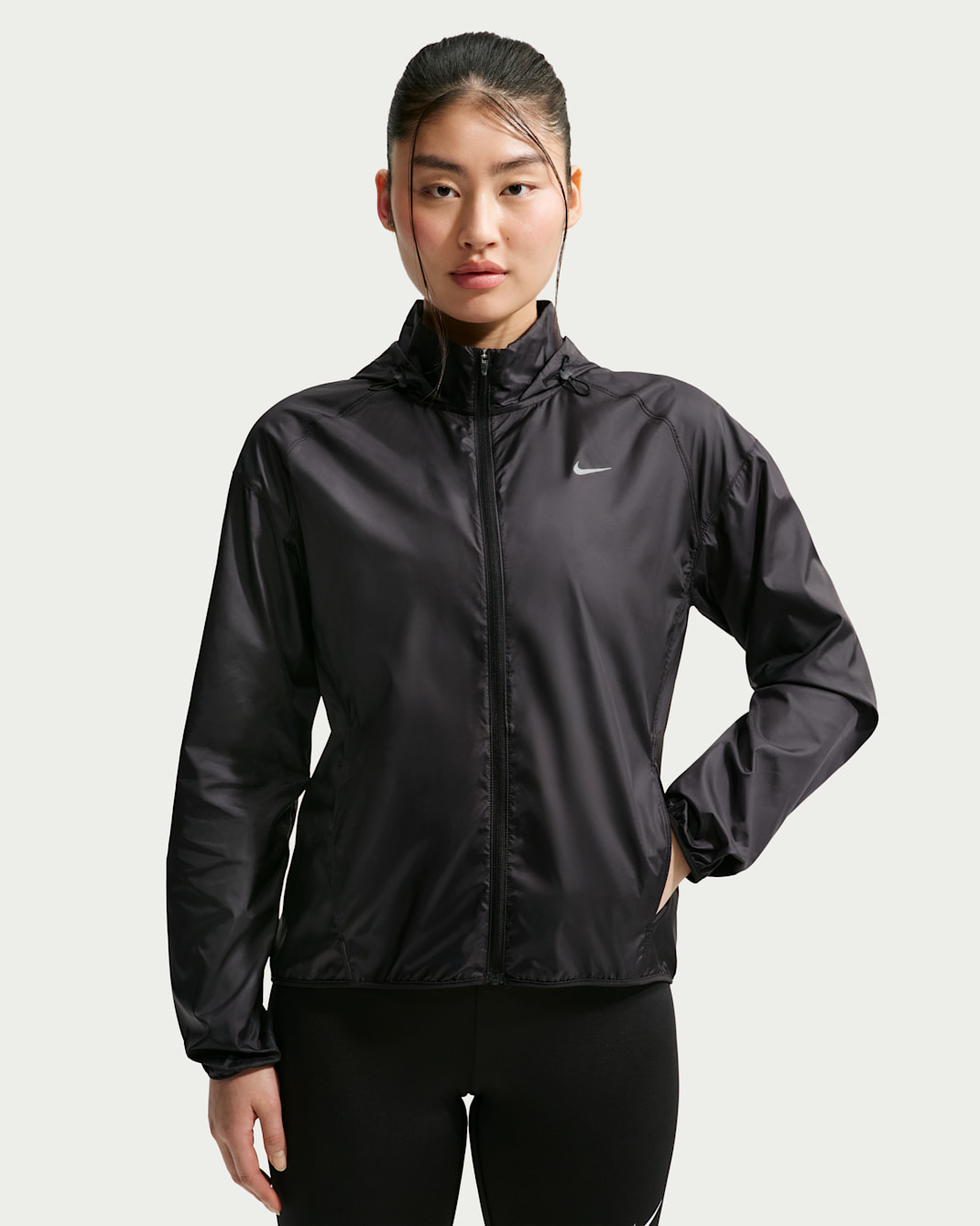 Damska kurtka do biegania Repel Nike Tempo - Czerń