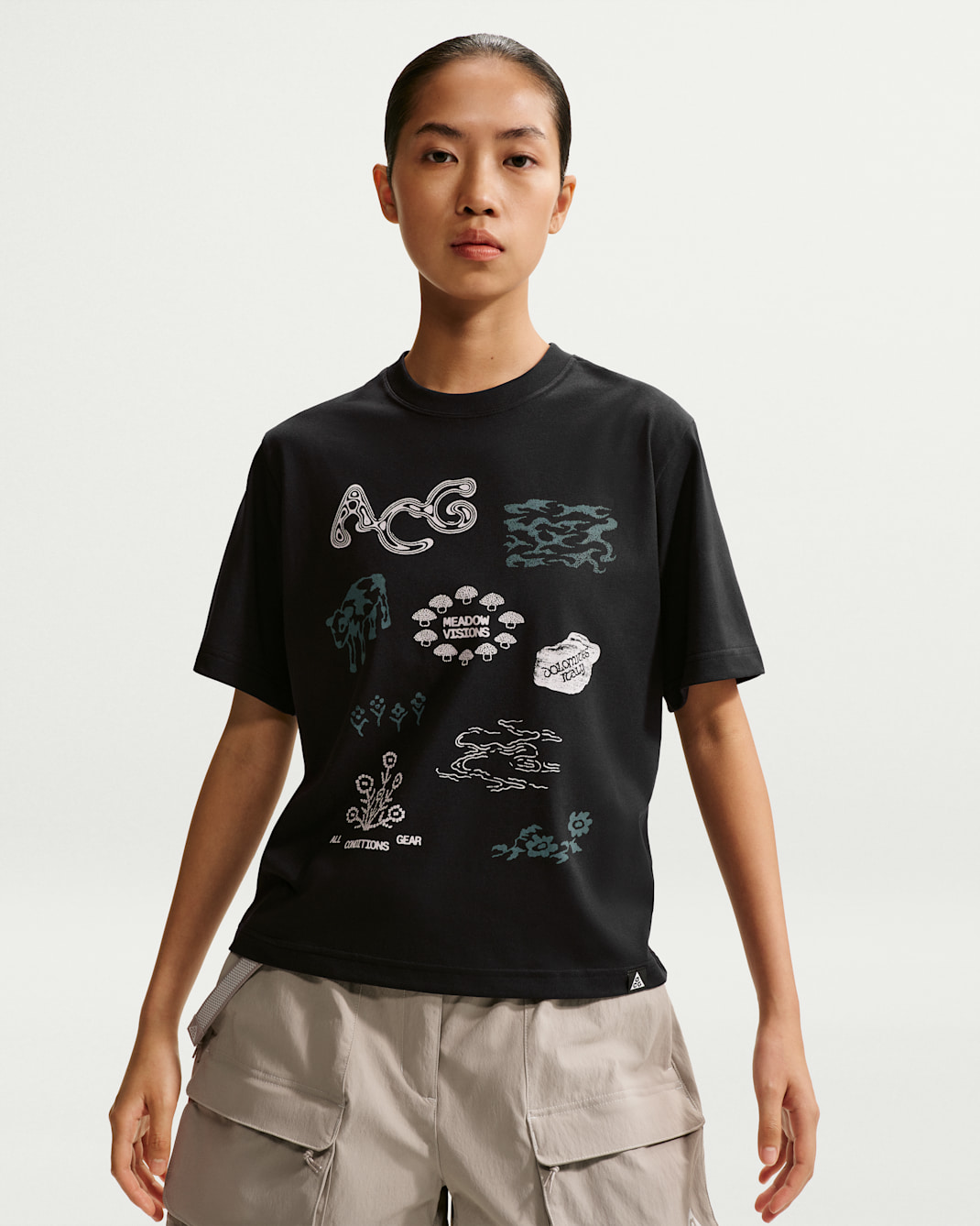 เสื้อยืดผู้หญิง Dri-FIT Nike ACG - ดำ