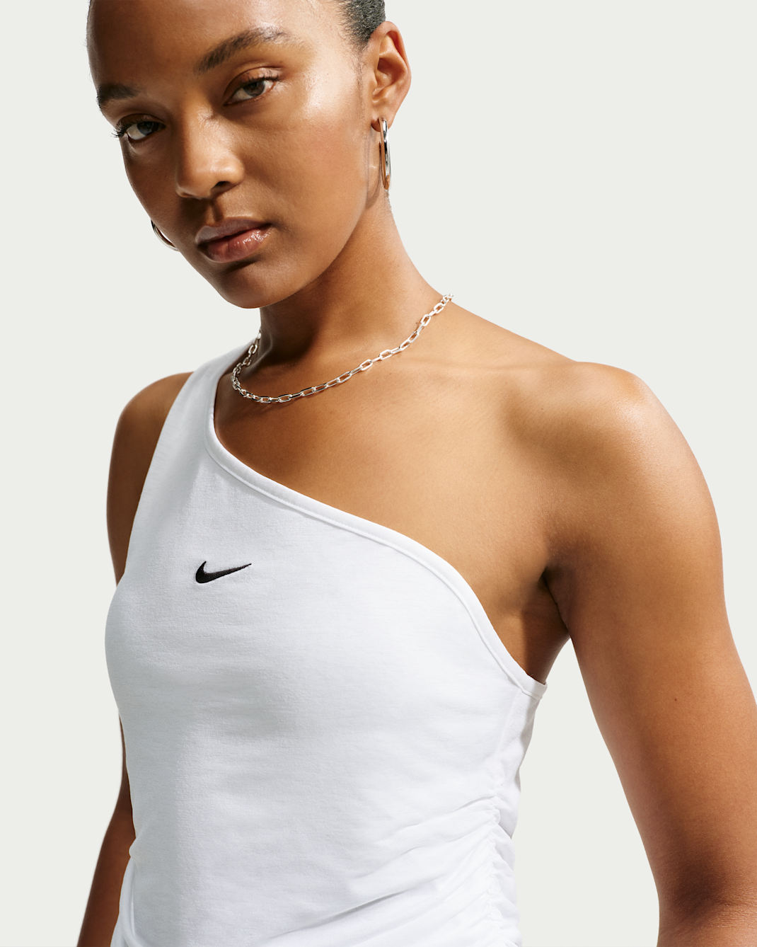 Camiseta de tirantes ajustada de un solo hombro para mujer Nike Sportswear - Blanco/Negro