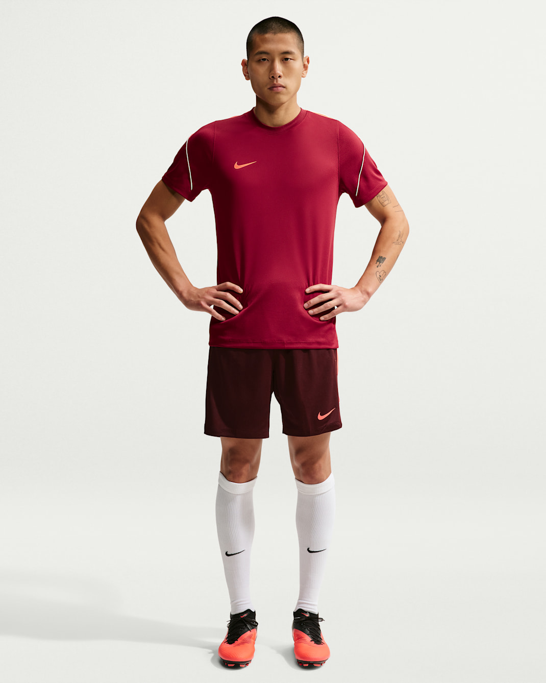 ナイキ ストライク メンズ Dri-FIT サッカーショートパンツ - ミスティックデイツ/ブライトクリムゾン/ホワイト/ブライトクリムゾン