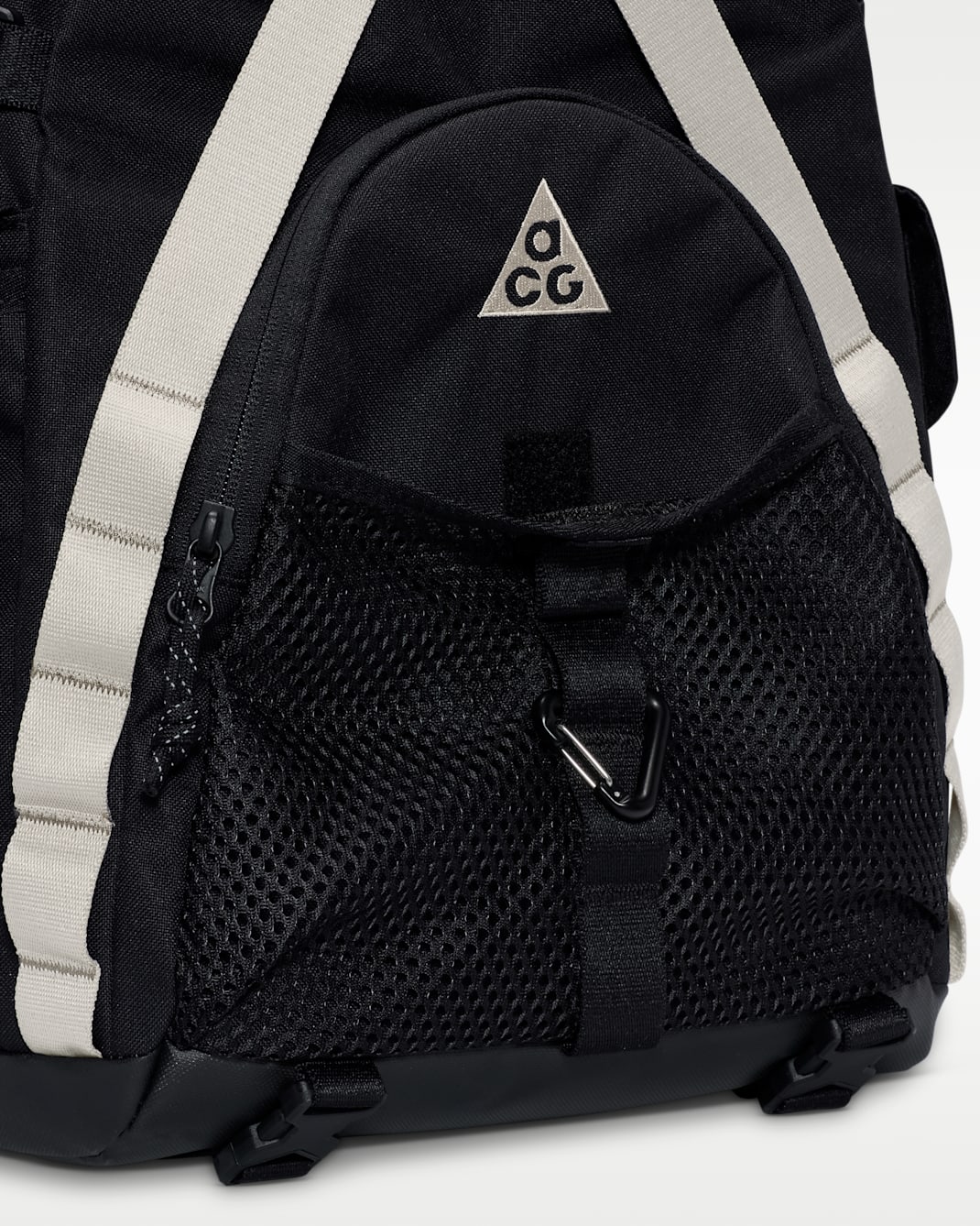 ACG DAYMAX Backpack (25L)