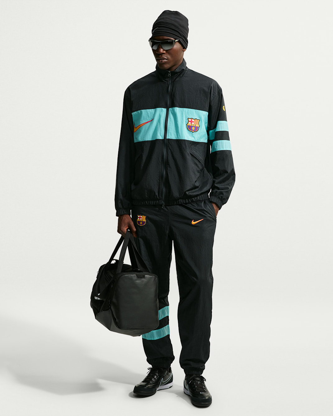 FC Barcelona Men's Nike Repel i96 Track Pants - Black/Green Frost/University Gold
