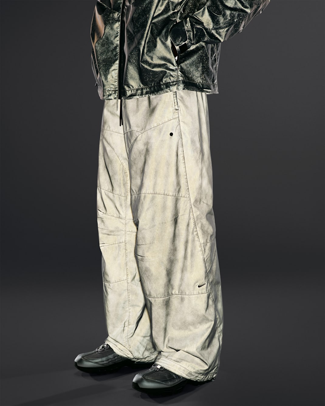 Nike Tech Men's Loose Reflective Pants