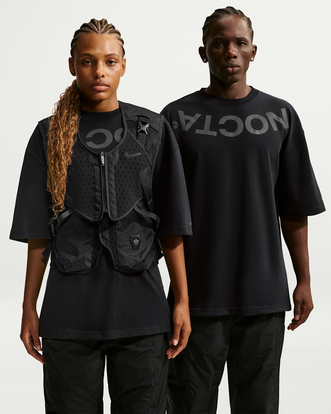 NOCTA メンズ ショートスリーブ Tシャツ - ブラック/ブラック