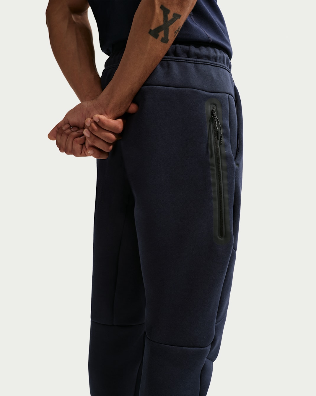 Tottenham Hotspur Tech Fleece Men's Nike Soccer Joggers