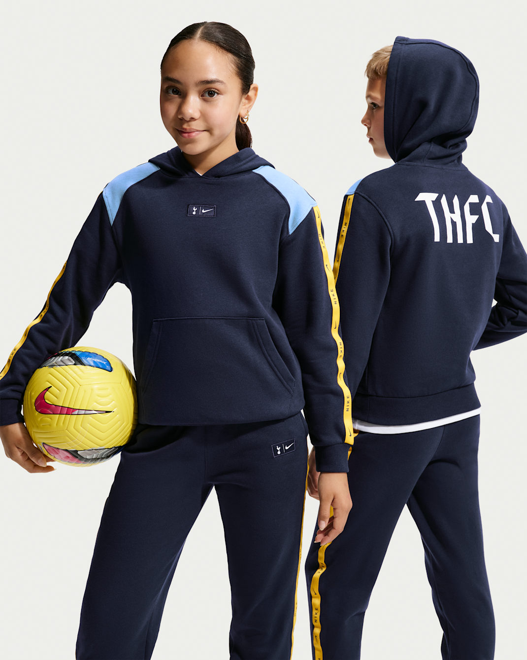 Tottenham Hotspur City Side Nike Soccer kapucnis polárpulóver nagyobb gyerekeknek - Obsidian/Light Blue/Fehér