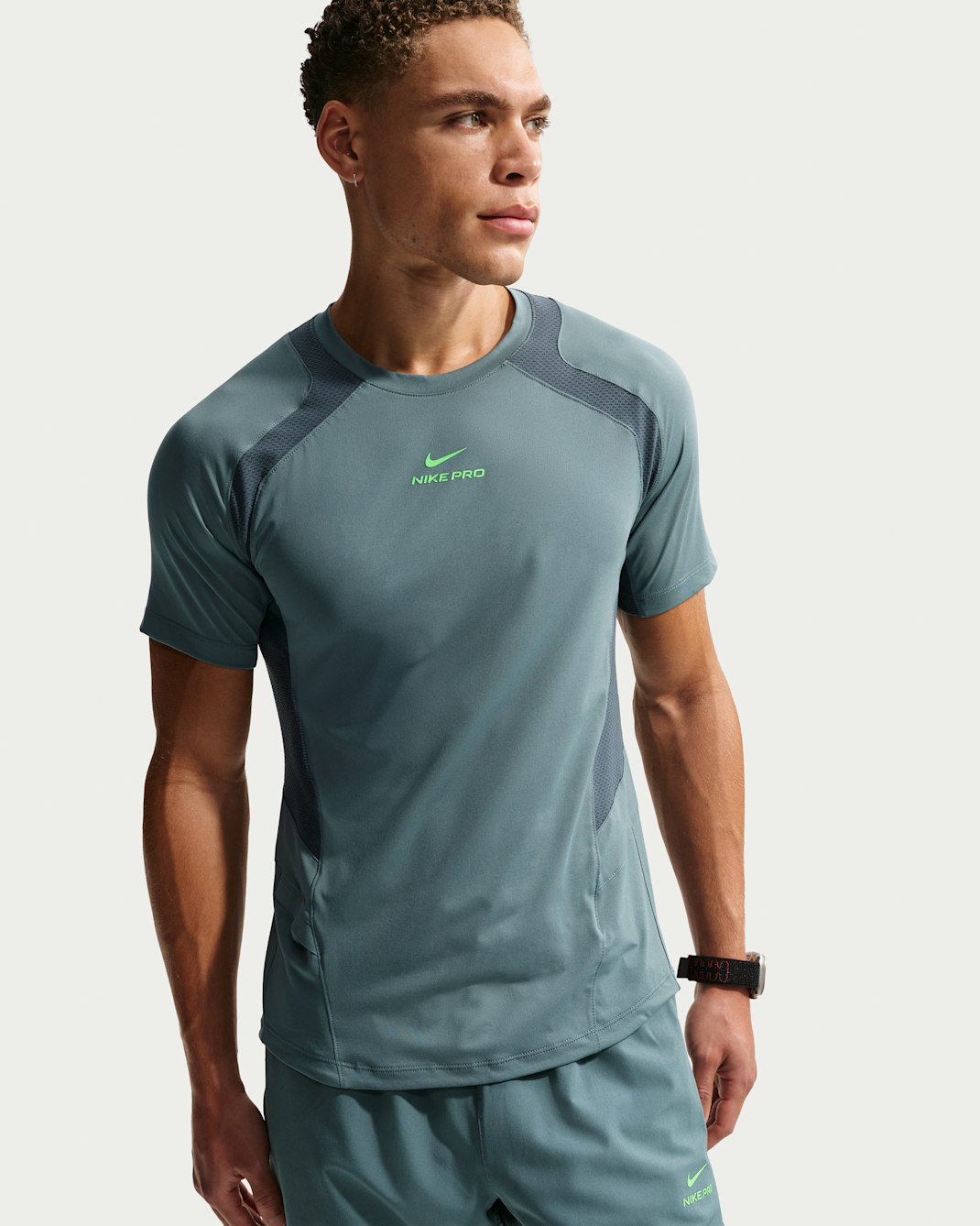 Nike Pro Training Men's Dri-FIT ADV Short-Sleeve Top - Mineral Slate/Faded Spruce/Green Strike