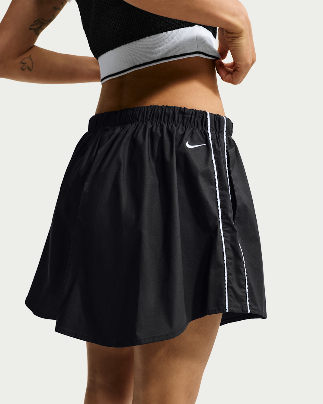 Nike Sportswear Women's Mid-Rise Scalloped-Trim Poplin Skirt