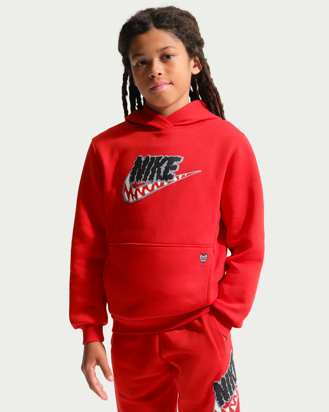 Nike Sportswear Club Older Kids' Fleece Hoodie - University Red