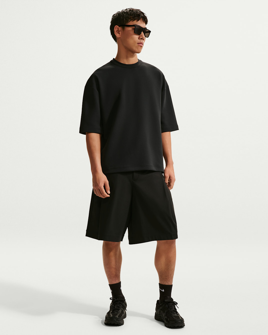 ナイキ 24.7 PerfectStretch メンズ Dri-FIT UV 20cm ショートパンツ - ブラック/ブラック/ダークスモークグレー