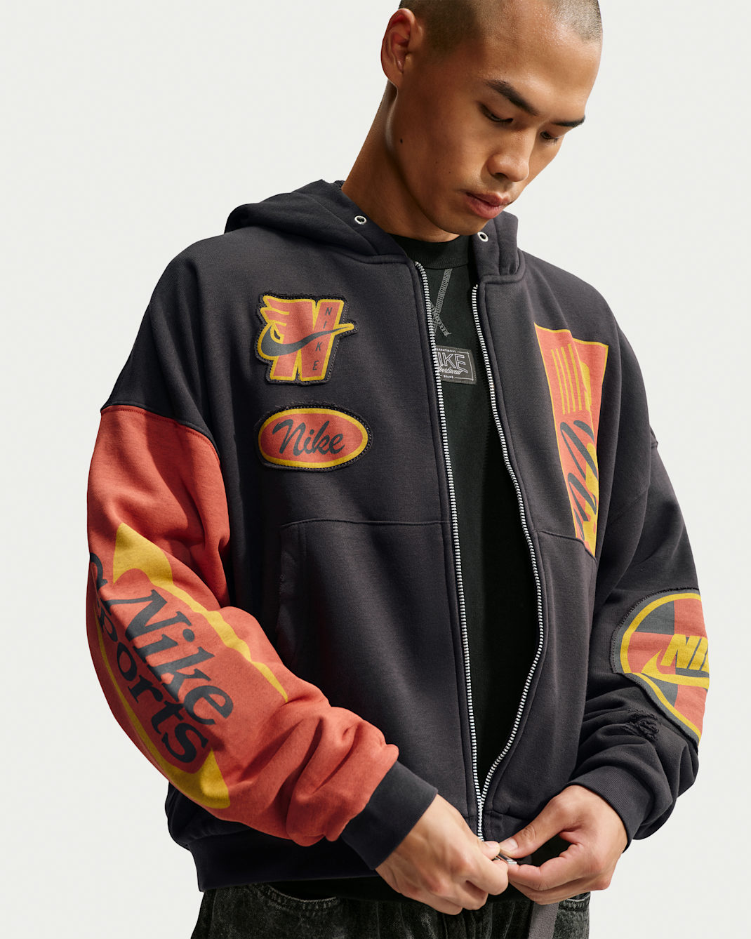 Nike Sportswear Club Men's Full-Zip Fleece Hoodie - Off Noir/Picante Red