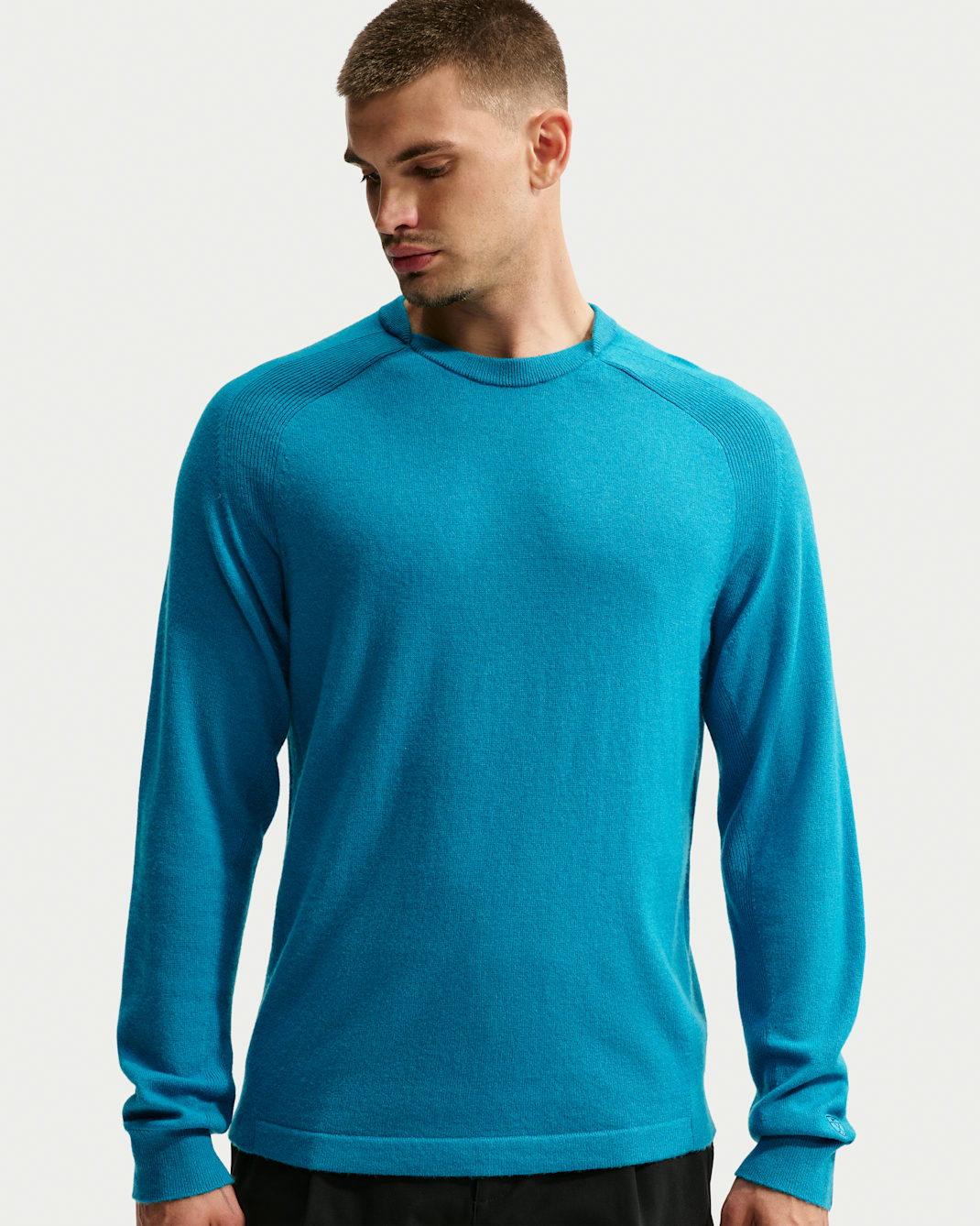 Nike Tailored Performance Men's Crew-Neck Golf Crew-Neck Top - Baltic Blue/College Navy