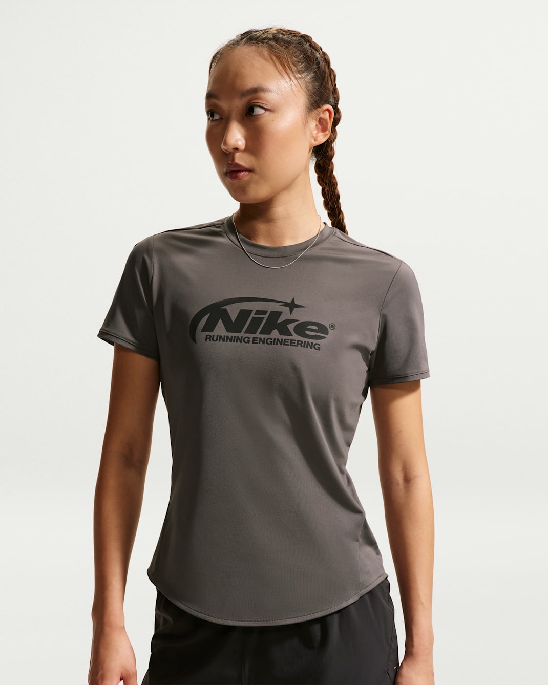 나이키 스위프트 여성 드라이 핏 러닝 탑 - 미디엄 애쉬
