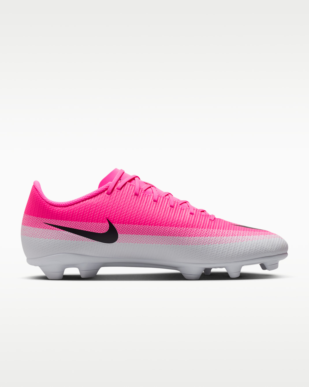 Nike Mercurial Vapor 17 Club Multi-Ground Low-Top Soccer Cleats